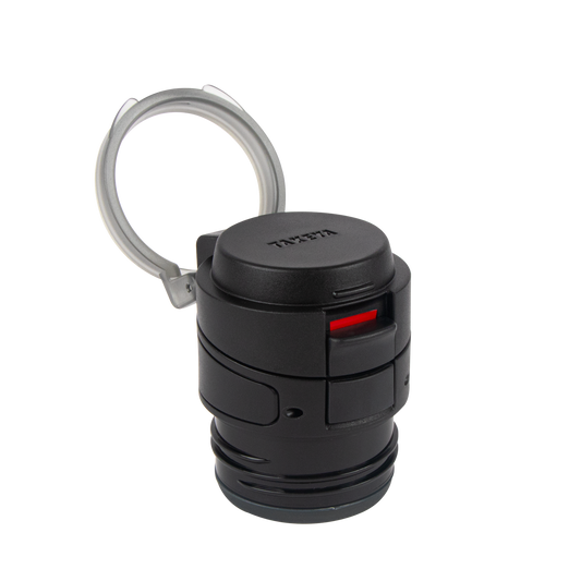 traveler-fliplocktm-lid-d0 96076-R-TravelerLid-FrontAngleTop-Onyx.png