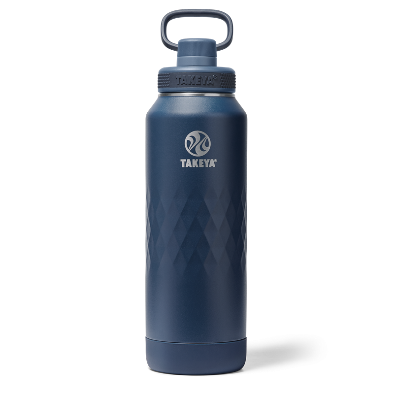 takeya-sport-water-bottle-c0 TKS_SP25_SptBtl_Indigo_40oz_51348_v1_SHD.png